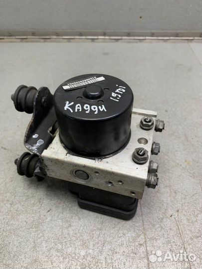 Блок ABS Volkswagen Caddy 3 1.9 BLS 2008