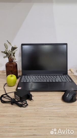 Ноутбук lenovo