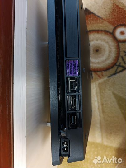 Sony playstation 4 PS4 slim 1tb