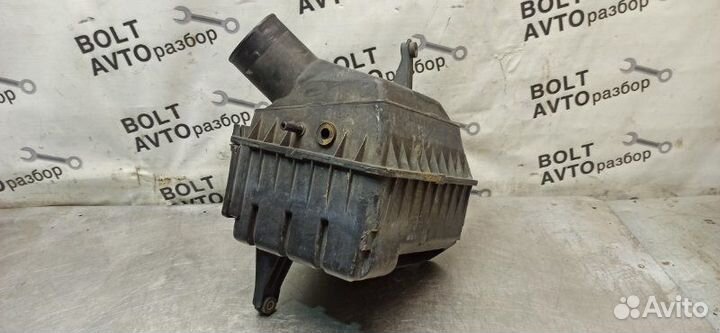 Корпус воздушного фильтра Toyota Mark Ii GX90