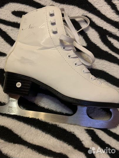 Коньки фигурные 37 размер