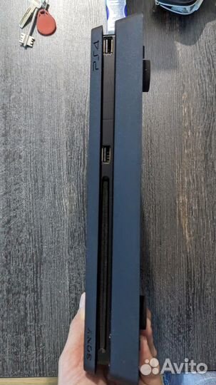 Sony ps4 slim 2tb ssd