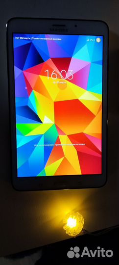 Планшет Samsung Galaxy Tab 4
