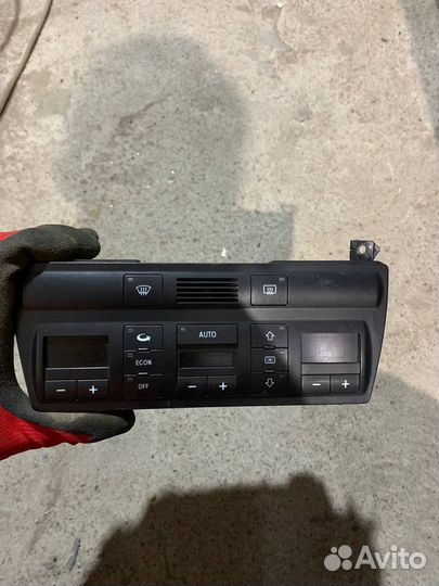 Блок климата VAG 4B0 820 043F