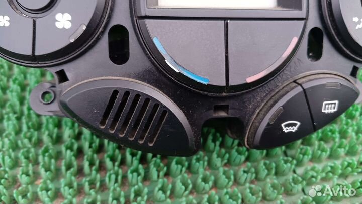 Блок управления климатом Ford Focus 1