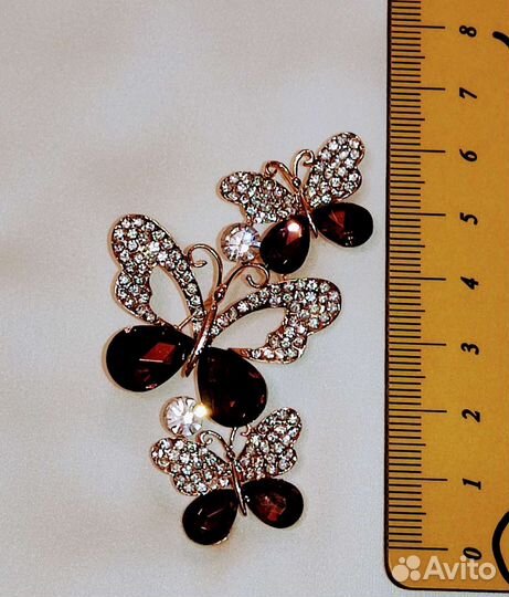 Брошь бабочка