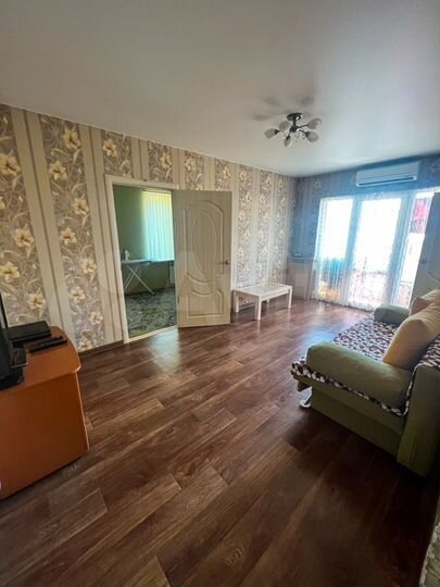 2-к. квартира, 50 м², 4/4 эт.