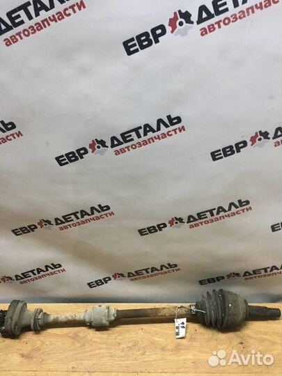 Полуось передняя правая Mitsubishi Carisma