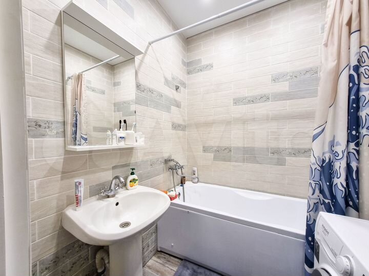 2-к. квартира, 62,7 м², 4/9 эт.