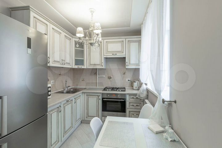 2-к. квартира, 47 м², 2/5 эт.