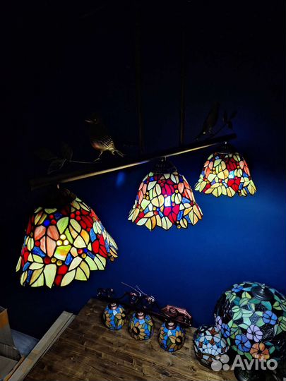 Люстра в стиле Тиффани в наличии