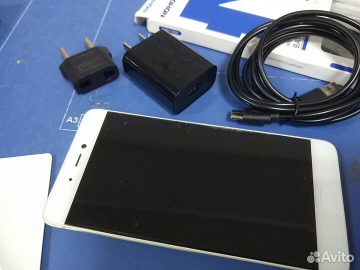 Xiaomi Mi 5S, 3/64 ГБ