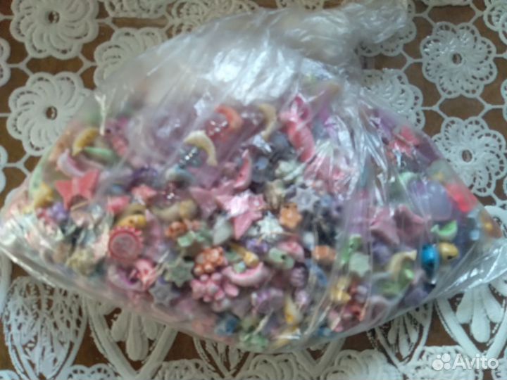 Отрезы ткани и лоскуты