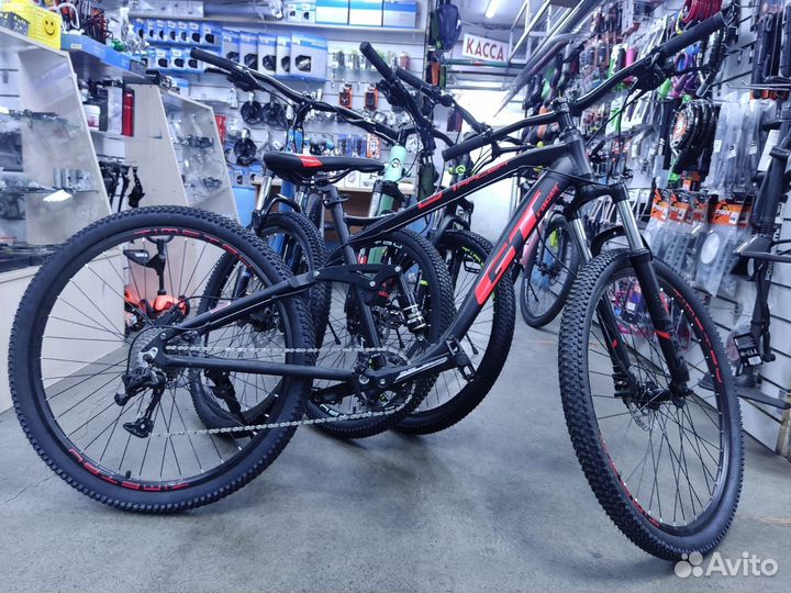 Велосипед горный двухподвес GT Racer