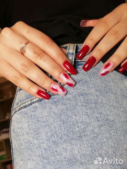 Маникюр педикюр