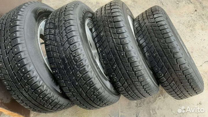 Колеса на ниву шипованные