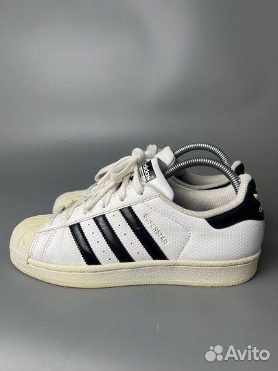 Кроссовки Adidas Superstar размер 38,5 оригинал