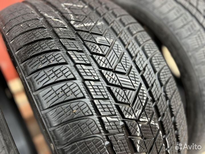 Pirelli Scorpion Winter 285/35 R22 и 315/30 R22 V