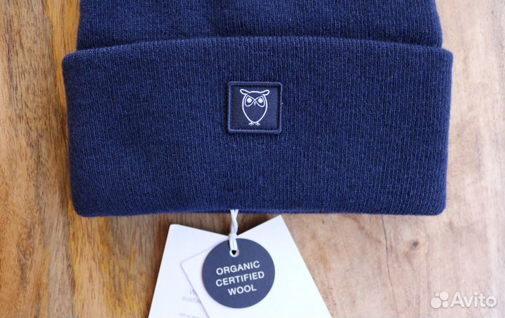 Шапка Knowledge Германия оригинал.Новая