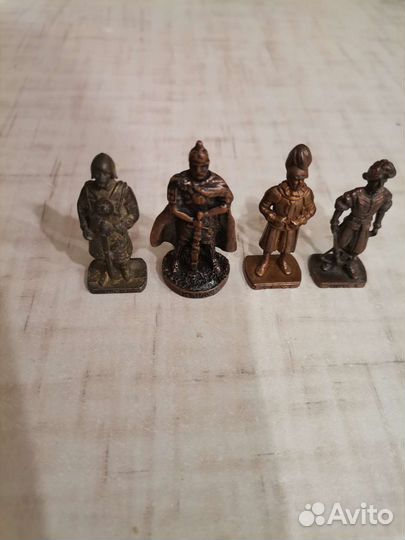 Солдатики из киндера