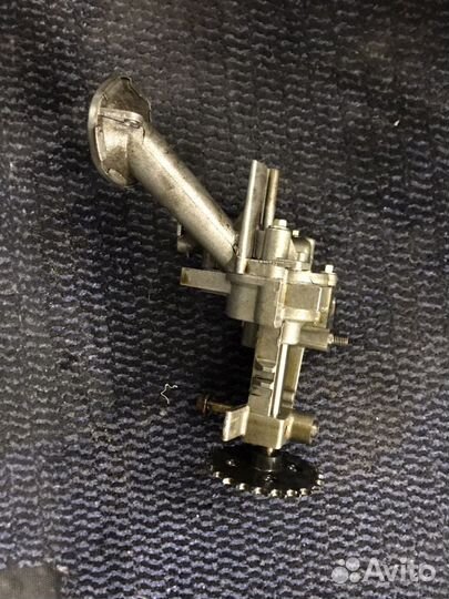 Масленный насос Nissan Terrano