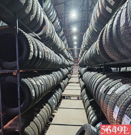 Bridgestone Blizzak Revo1 215/65 R16 98N