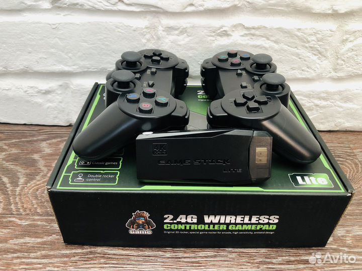 Игровая приставка Game Stick Sega 64gb