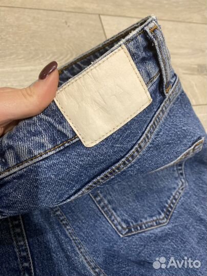 Джинсы с разрезами Zara 34
