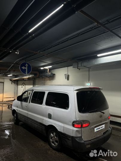 Hyundai Starex 2.5 AT, 2007, 216 264 км