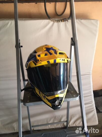 Мото шлем