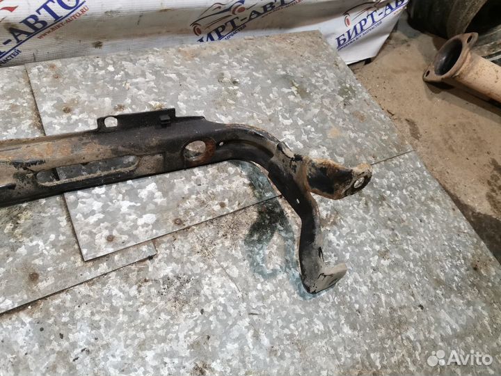 Балка подрадиаторная Ford Focus II рестайлинг (200