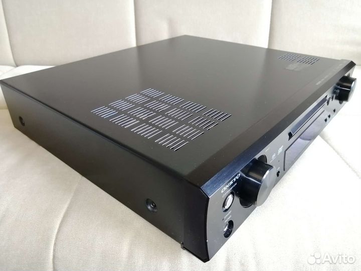 DVD ресивер Onkyo DR-S501