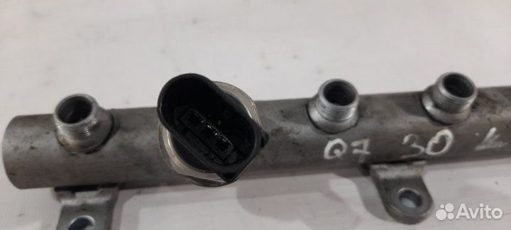 Топливная рампа Q7