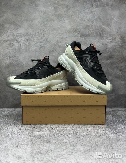 Кроссовки nike zoom vomero 5 roam