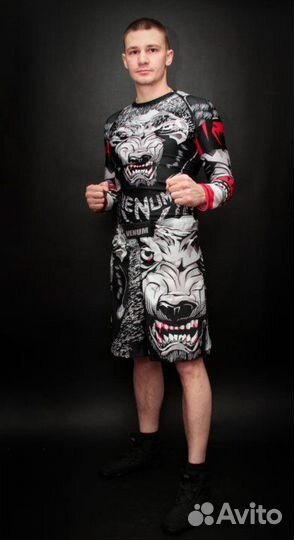 Комплект: рашгард шорты Venum wolf