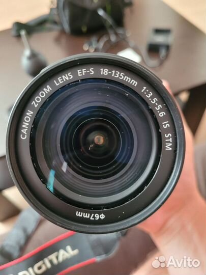 Фотоаппарат Canon EOS 600D