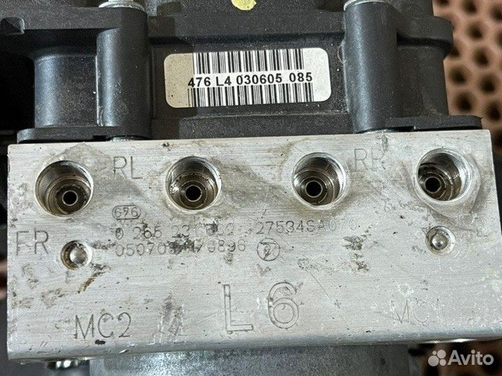 Блок ABS Subaru Forester 2 SG5 EJ205 2006