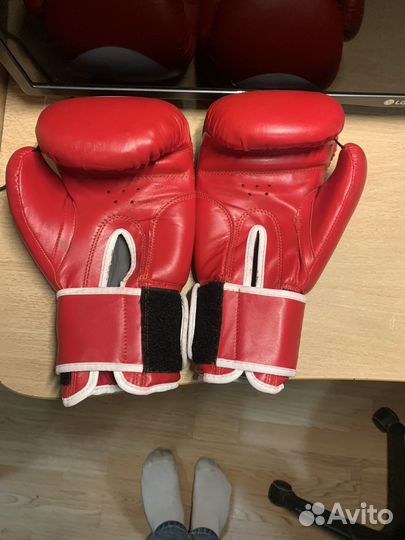 Боксерские перчатки green hill 12 oz