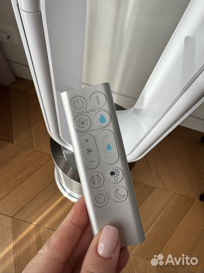 Увлажнитель- очиститель воздуха Dyson ph01