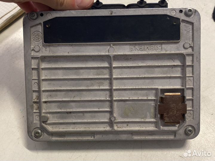 Блок управления двигателем Volkswagen Passat VAG