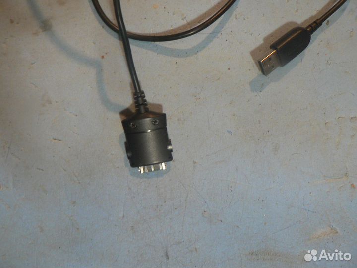 Кабель преходник с USB на планшет или старый мобил