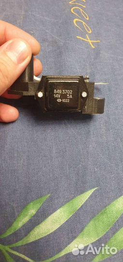 Реле регулятора напряжения генератора