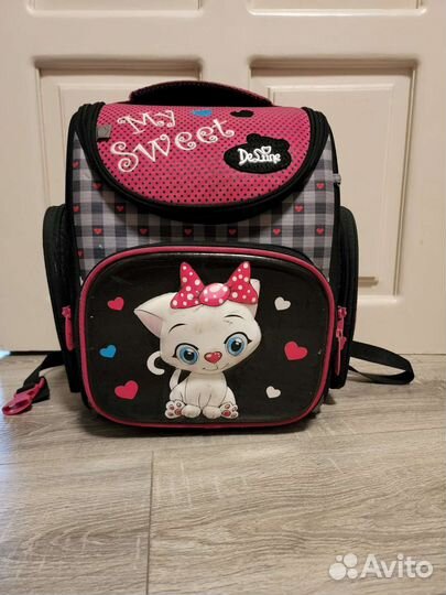 Рюкзак школьный