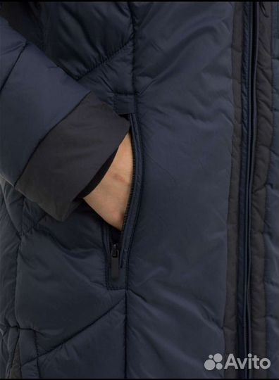 Пуховое пальто новое