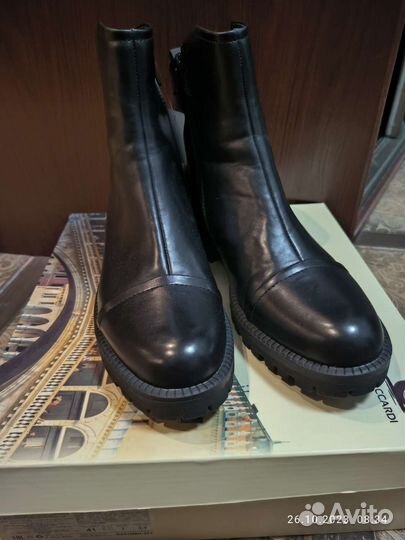 Ботинки женские 41 размер