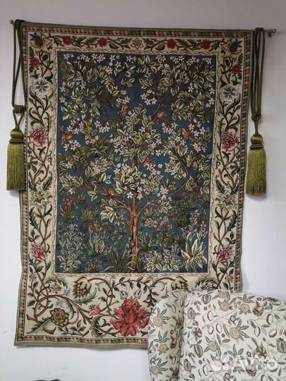 Панно древо жизни по рисунками Уильяма Морриса