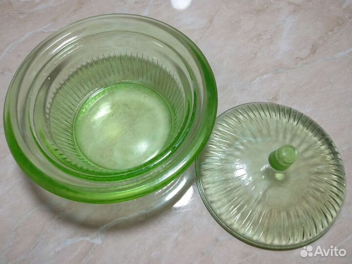 Сахарница и маслёнка