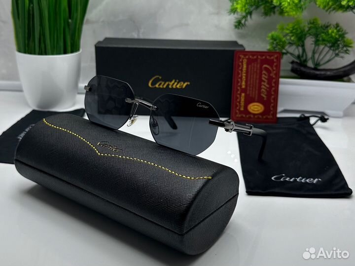Солнцезащитные очки cartier