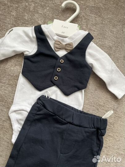 Стильный костюм тройка hm на выписку 50