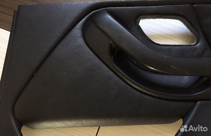 BMW e39 обшивка задней двери